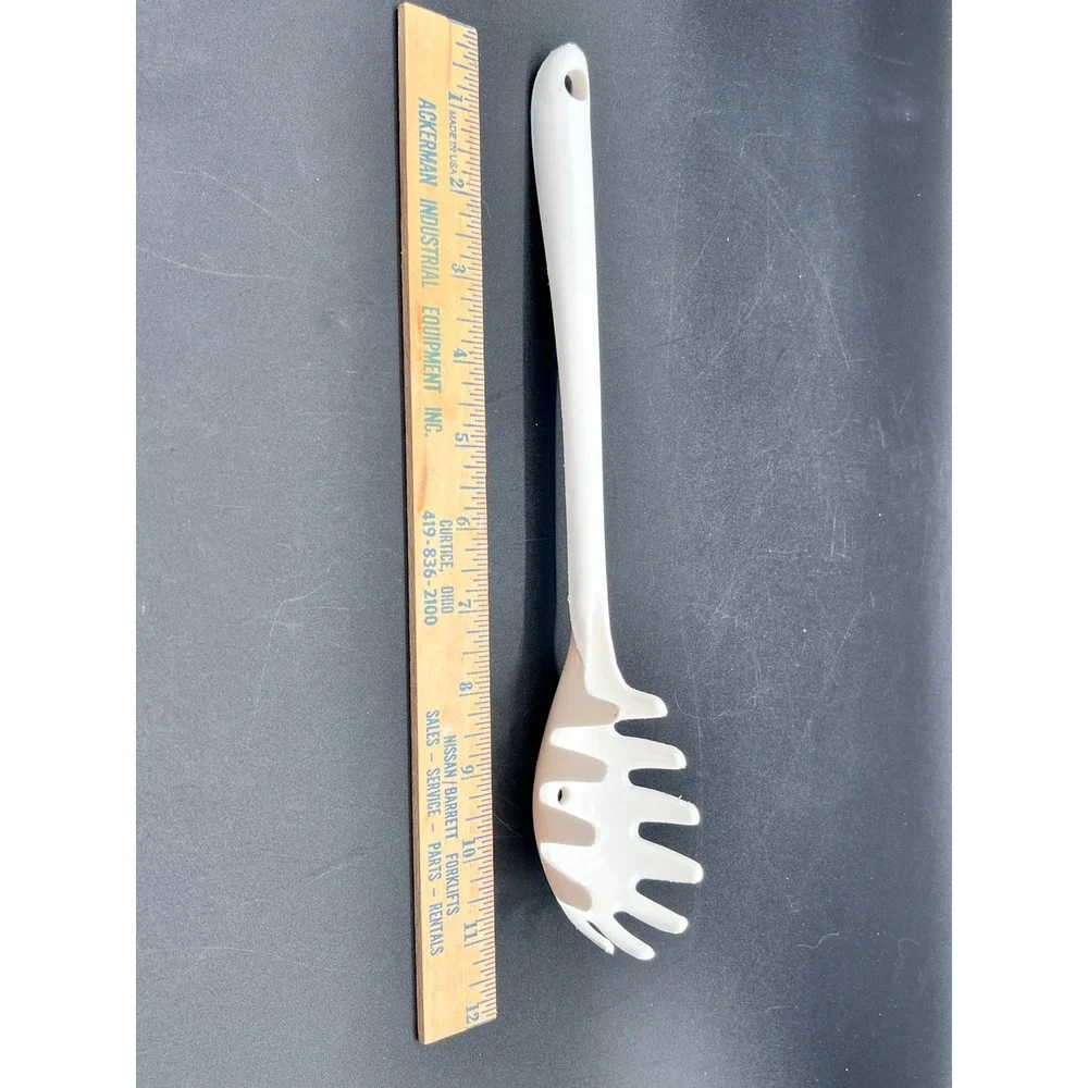 Vtg White Plastic‎ Pasta Spaghetti Server Claw Noodle Fork Made in USA 11.25